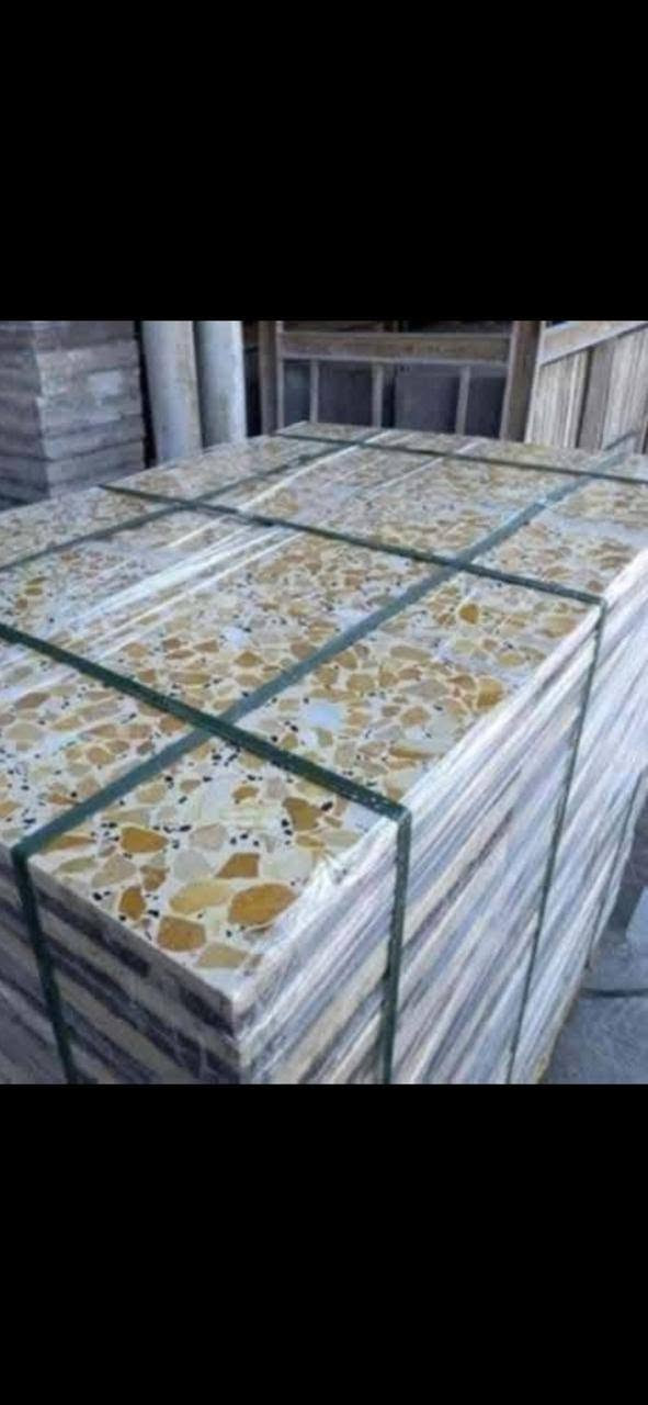 لا توجد تفاصيل

نص مكتوب في الصور:
- انت منشور البيع كاشي والمرمر والبايات وكاف...