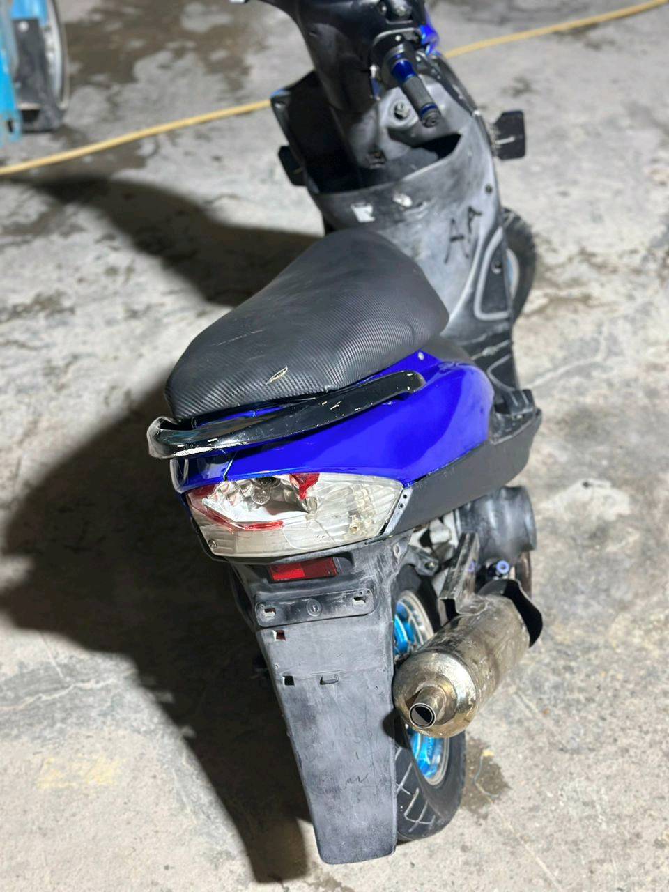 سلام عليكم 👋
ماكس عدله جديده للبيع🏍️
بلاديه محرك ما مفتوح ابد👉
الدراجه ملاح مفوله كله ملاح🤗
سلف رياضي 
دبلات رياضي 
صالنصه رياضي 
زوج تايرات جدد🛞
لايت زنون عالي ناصي 🏮
وياله رياضي الاصلي ابو الختم🛞
الدراجه شغاله سلف هندر 
بس الكفرات نص تجاري ولباقي اصلي
العنوان البلديات 
السعر 650الف وبيها مجال 
☎️رقمي واتساب ***********