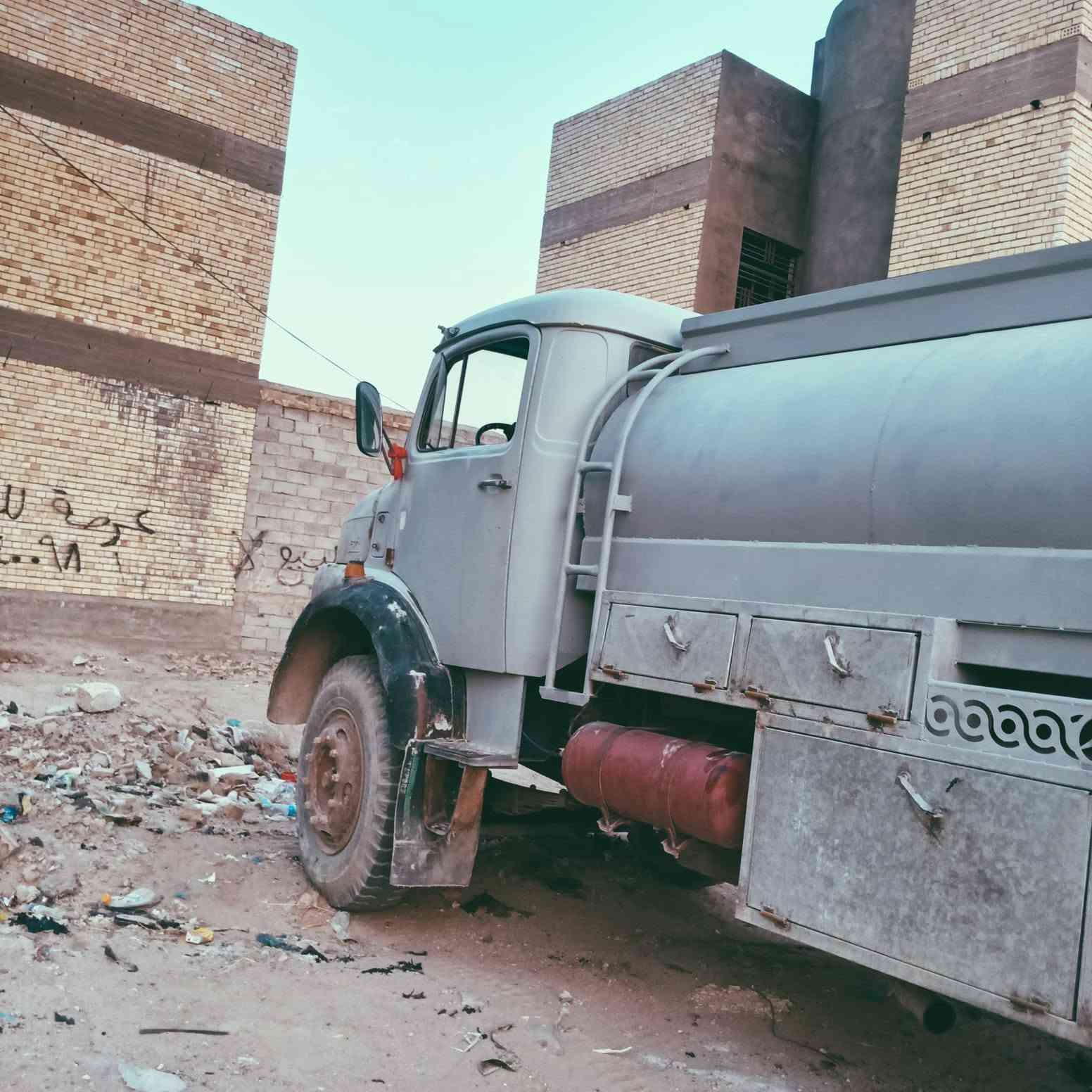 سلام عليكم 
إبوردين ٨٣رقم الانبار مكفوله كفاله عامه سياره بلاديه مكان النجف تفاصيل اكثر على هذا الرقم ***********
