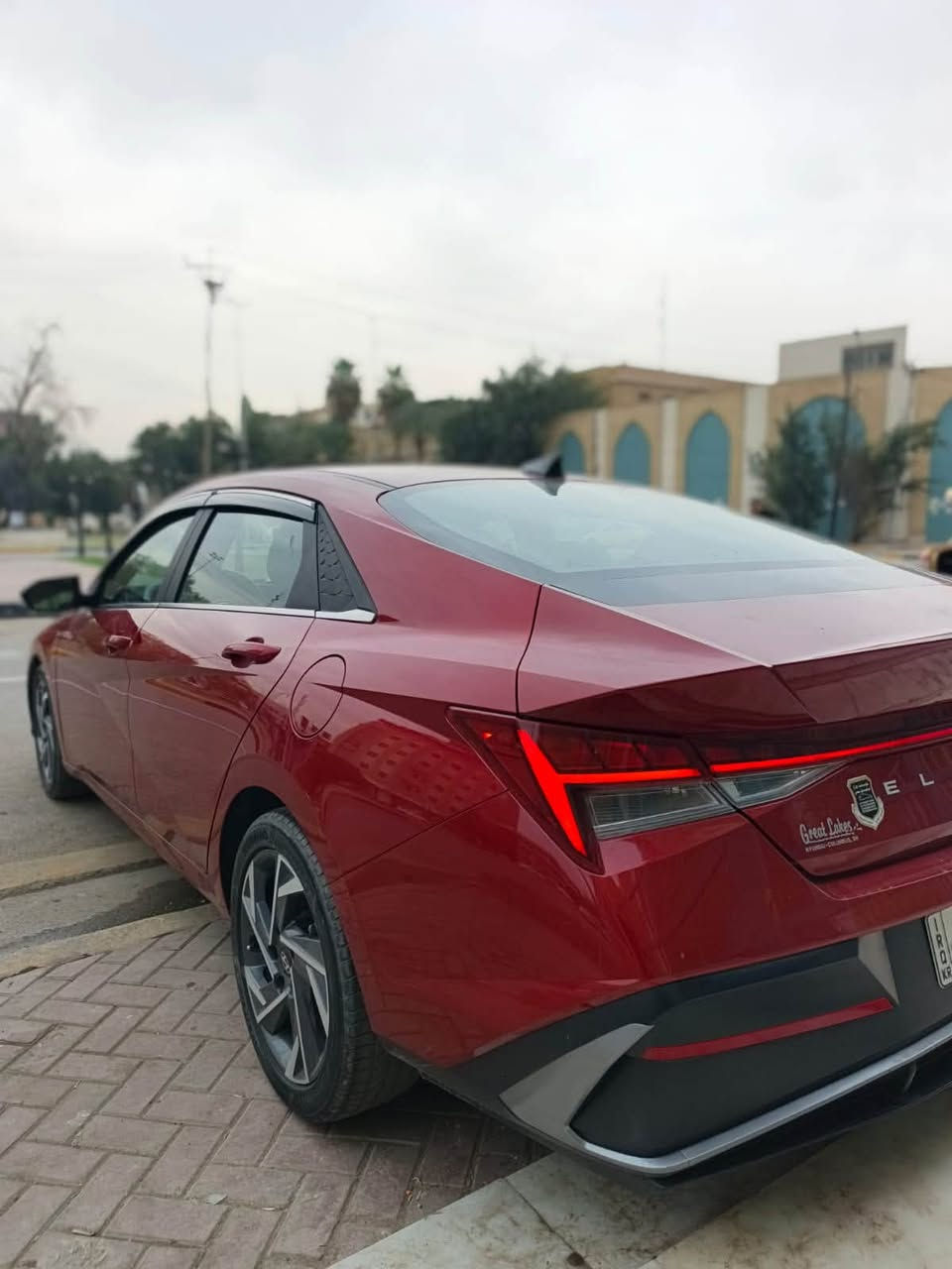 السلام عليكم للبيع النترا موديل 24وارد امريكي 
الضرر موضح بالصور البنيد نفسه راجع بس جاملغ مبدل ليبل واحد عده الجاملغ رقم اربيل مكينه 2000دوش ماشيه 44 السياره فتحه
رادار جانبي وامامي تشغيل عن بعد صندوك ذكي تخم تاير جديد باتري جديد تبريد ثلج ملاحضه السياره بيهه تك مازدا واكفه هاي عليه السعر ١٤٨والشراي بي خير ويدلل مكاني الاعظميه 
***********
