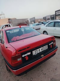 فيكترا • ١٩٩٠ • محرك ١٫٨