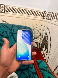 آيفون ١٥ برو ماكس • ٢٥٦ • بطارية ٩٨٪