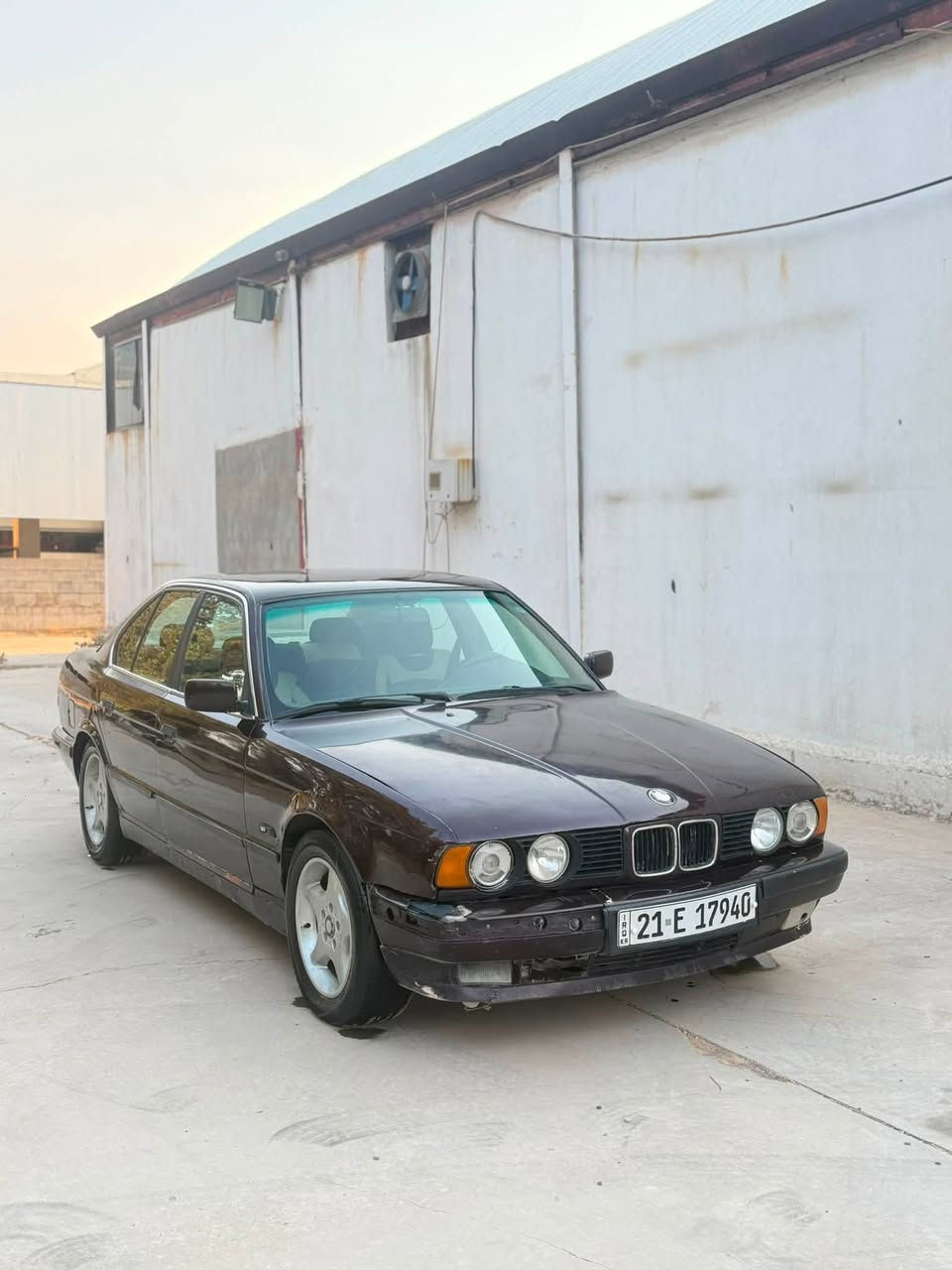 بە پارەی ئاڕمێک
Bmw E 34
ڕەقەم سلێمانی 
ڕەقەمو سەنەوی تا ٢٠٢٨ مانگی ٥ تازەیە
مۆدێلی 1993
مەکینە ٥٢٠ کەپس
گێڕ عادی
ڕەنگی عەنەبی
٢ جام کارەبا
بێدەعمو لێدراوی
هیچی پێوە نیە شانو سەقفی شوشە
پێشو دوای کەپس
کۆمپلێسەرو کامل عەشیای پێوەیە 
لە خازو قایشی نەقسە.!
٢ جام کارەبا
کامل کارەبای هەمو گیانی ئیشەکات 
١ گڵۆپی نەقس نیە
کامل لایتو بەرزو نزمو ئیشارەتو برێکو گەرمیو گلۆپی ناو گێچ کامل ناو گێچ گێچی بەنزین هەمو گیانی ئیشاکە
کامل لایتو بەگلایتو دارو بەردی ئیشەکا
سەیارەکە بەو شەرتەی ١ چرکەو ١٠٠ دۆلار
نوقسانی هیچی نیە
گێڕو مەکینەو ئەکسل بەشەرت
کلاجو عەینەی تازە بۆ گۆڕدراوە
٤ قفل مەرکەزی
زۆر زۆر تازەیە سەیارەکە
هەتا لێی نەخوڕیت نازانی چیە
زیا لەحەد تمو تۆڵە
بەوشەرتەی کپەی بێت
تەحویل غەرامە موس براوە بەشەرت
سعرەکەشی 35گەڵاو مەجالێ برایانە
لە سلێمانیم بۆ زانیاری زیاتر
***********
***********فایبەر واتساپ
