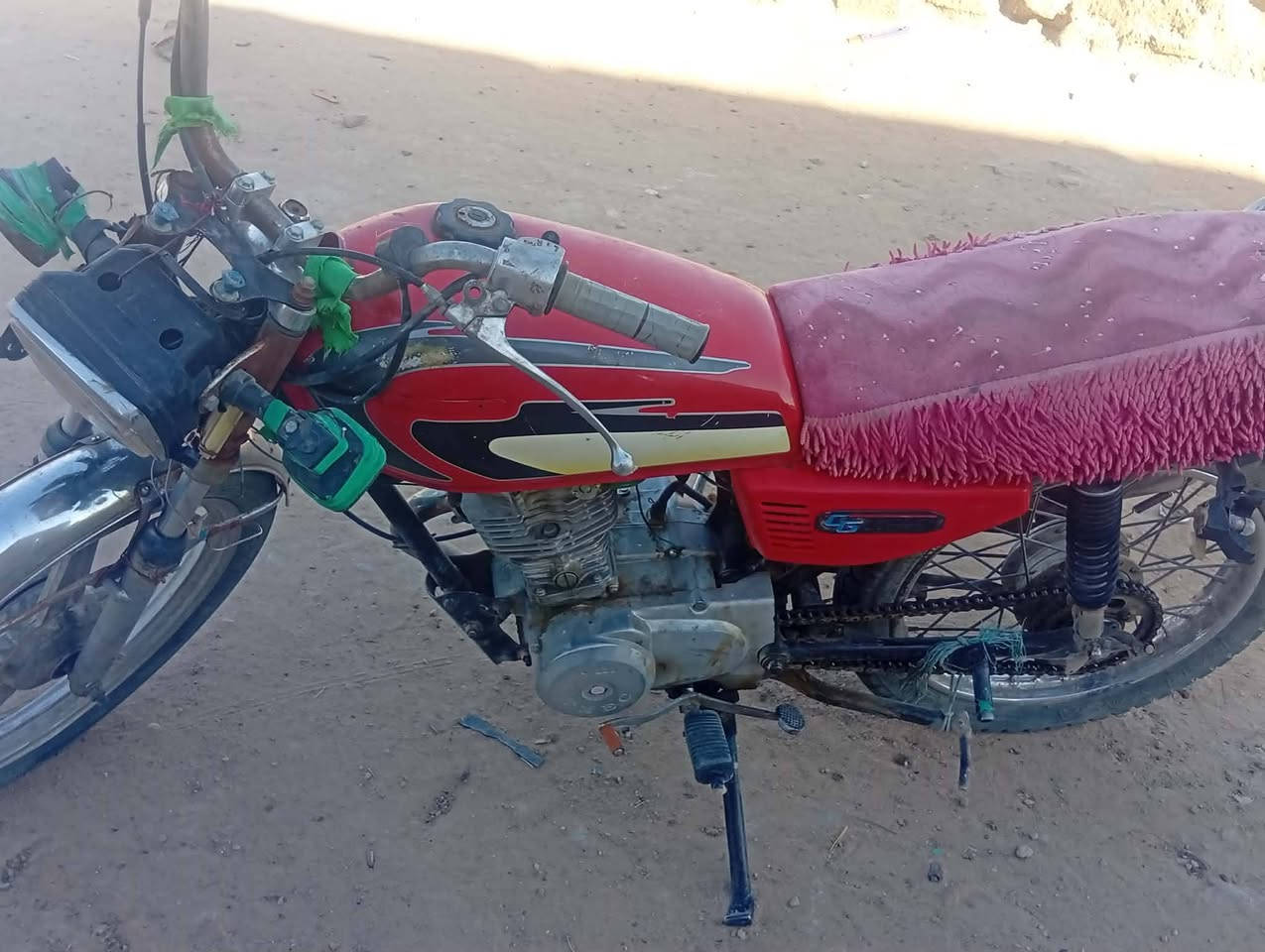 السلام عليكم دراجه البيع موديل 20كلك كلك كلك كلك المكان طريق نجف كربلاء سعره 220وبيه مجال الطيبين ***********
وذاء مراوس وطي فرق
