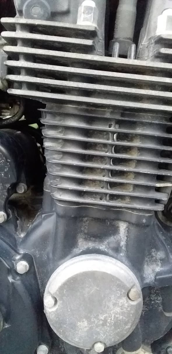 سلام عليكم سبي فور كير مكينه 750cc كفاله دراجه تخبل وعلي سعره 850 وبيه مجال ***********
