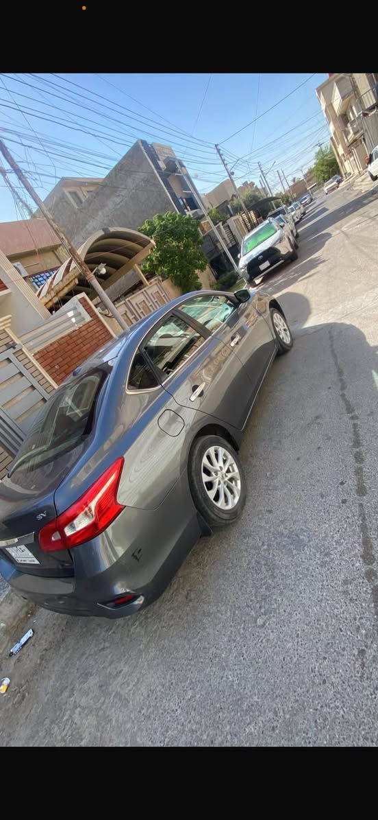 السلام عليكم 
للبيع 
نيسان سنترا مديل 18 وارد امريكي sv 
فول مواصفات عدا الفتحه 
تشغيل بصمه 
رادار قياده 
تحديد سرعه 
شاشه كبيره 
تبريد ثلج 
حداديه خير من الله 

رقم قادسيه 
كير محرك تبريد خير من الله حادثها موضح بل سونار 
ماشيه ١٠٩
مكان السياره بغداد ***********
105 وبيها مجال
