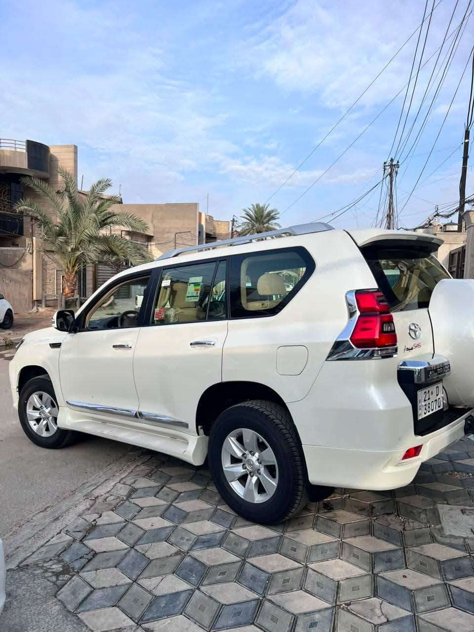 برادو2019 TXL

فول مواصفات 

كروز سرعه. تبريد 3 قطع. ثلاجه.
 7 راكب. كامرة خلفي. شاشة جبيره
حساس خلفي. مرايه شفط كهرباء
مانع انزلاق. فور ويل
محرك4 سلندر. سبير تعليك 
مكفولة كفالة عامة
رقم اسليمانيه  تحويل ثاني يوم
الــســـ✅ــــعـر في اول تعلــيق📌

رقم صاحبالسيارة👇
 ‭***********

