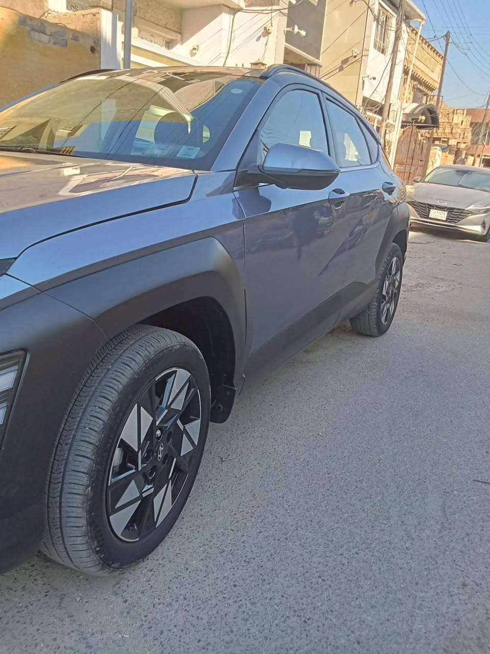 سلام عليكم كونا موديل26حادثها جاملغ خلفي وباب امامي فول مواصفات والسياره بسم ابني ماشيه2000 سعر165 وترهم قصد مكان البياع ***********
