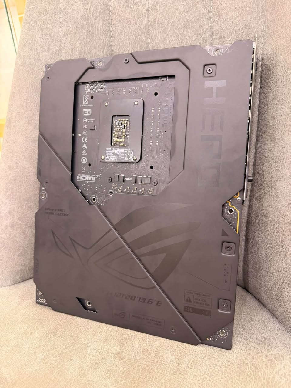 مذربورد • ماكسيموس Z890 • وصل شراء وفحص