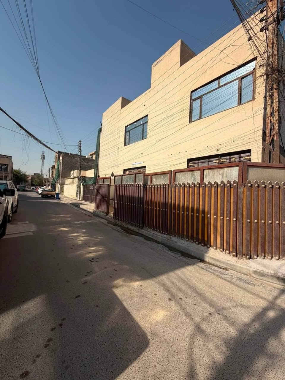 🔥🏡 للإيجار في السيدية –  🏡🔥

📐 مساحة 50م

✨ دار سكني مرتب ومناسب للعوائل

🔹 غرفتين نوم 🛏️

🔹 صالة مريحة 🛋️

🔹 مطبخ 🍳

🔹 خدمات صحية 🚿

💰 السعر:🔥🔥🔥

📞 للاستفسار والحجز:

***********

 #للايجار #السيدية #مربع_الاقتصاديين #عقارات_السيدية #عقارات_بغدا بغداد, العراق
