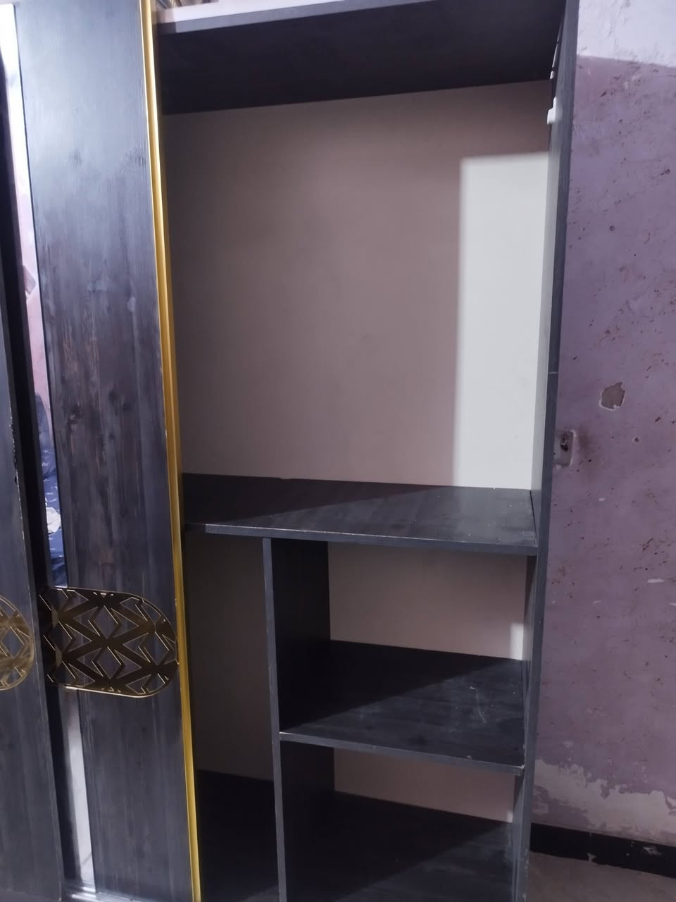 يا الله بيع مستعجل غرفه تركيه 5 قطع نضيفه جدا استعمال قليل نضام كنتور سلايت سعر 175 الف سعر اخو البلاش مكاني ابو غريب شهداء شارع السكلات  *********** وات ساب
