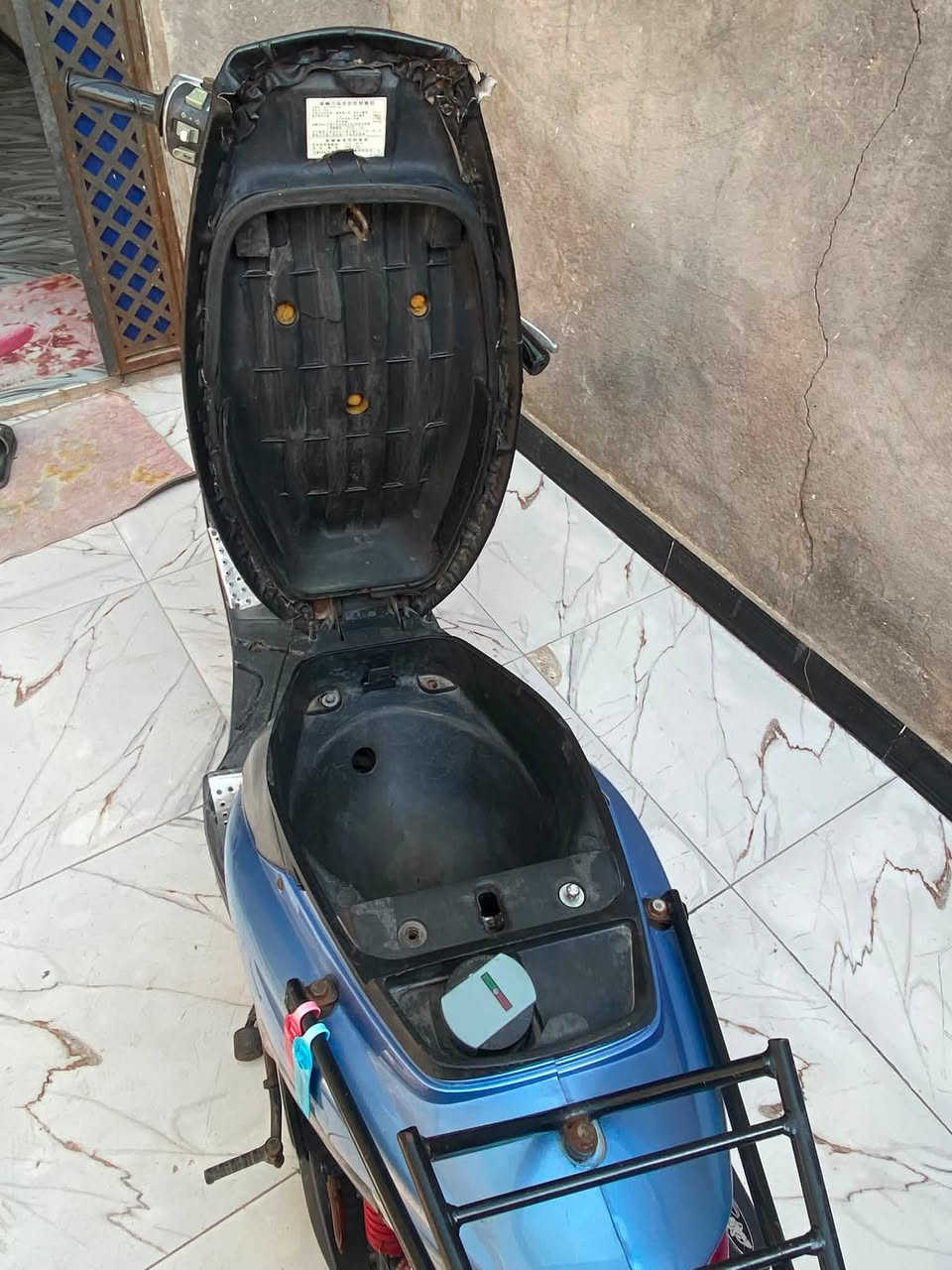 دارجه قجمه لبيع السعر 600 بكاني الحيانيه ***********
