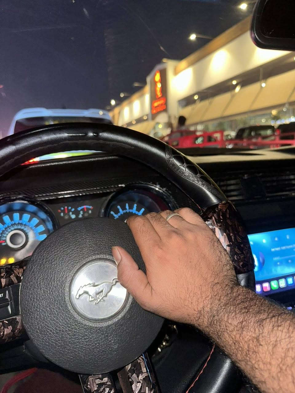 موستنك • ٢٠١٣ • عنون البصرة