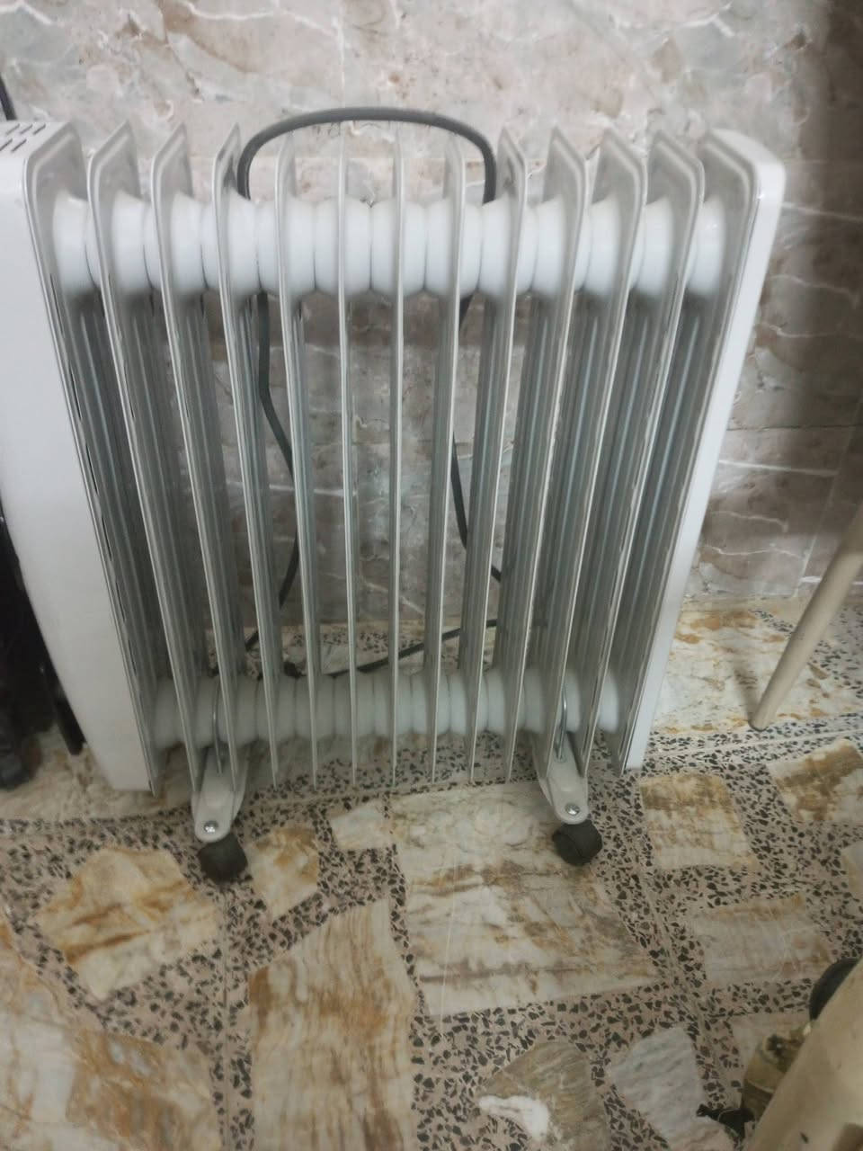 صوبات عدد اثنين كهربائيه نظيفات كلش العنوان بغداد حي الجهاد ***********
