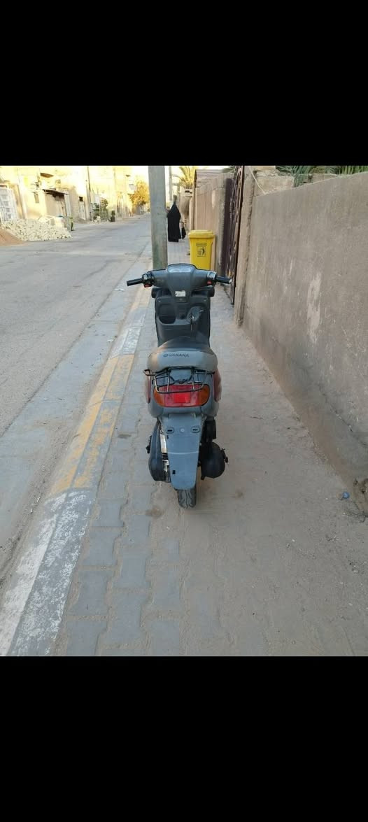 السلام عليكم دراجه للبيع نضيفه كلش مكينه ناعمه شلعه قويه كهربائيات كلهه شغاله نكره سلف هندر لايت اشاير بك لايت تايرات جدد دراجه غراض كلهه بلادي حته الكابريته اصليه مال جني السعر 350 وبيه مجال المكان كربلاء قرب محطة الوزني رقم الانتصال ***********
