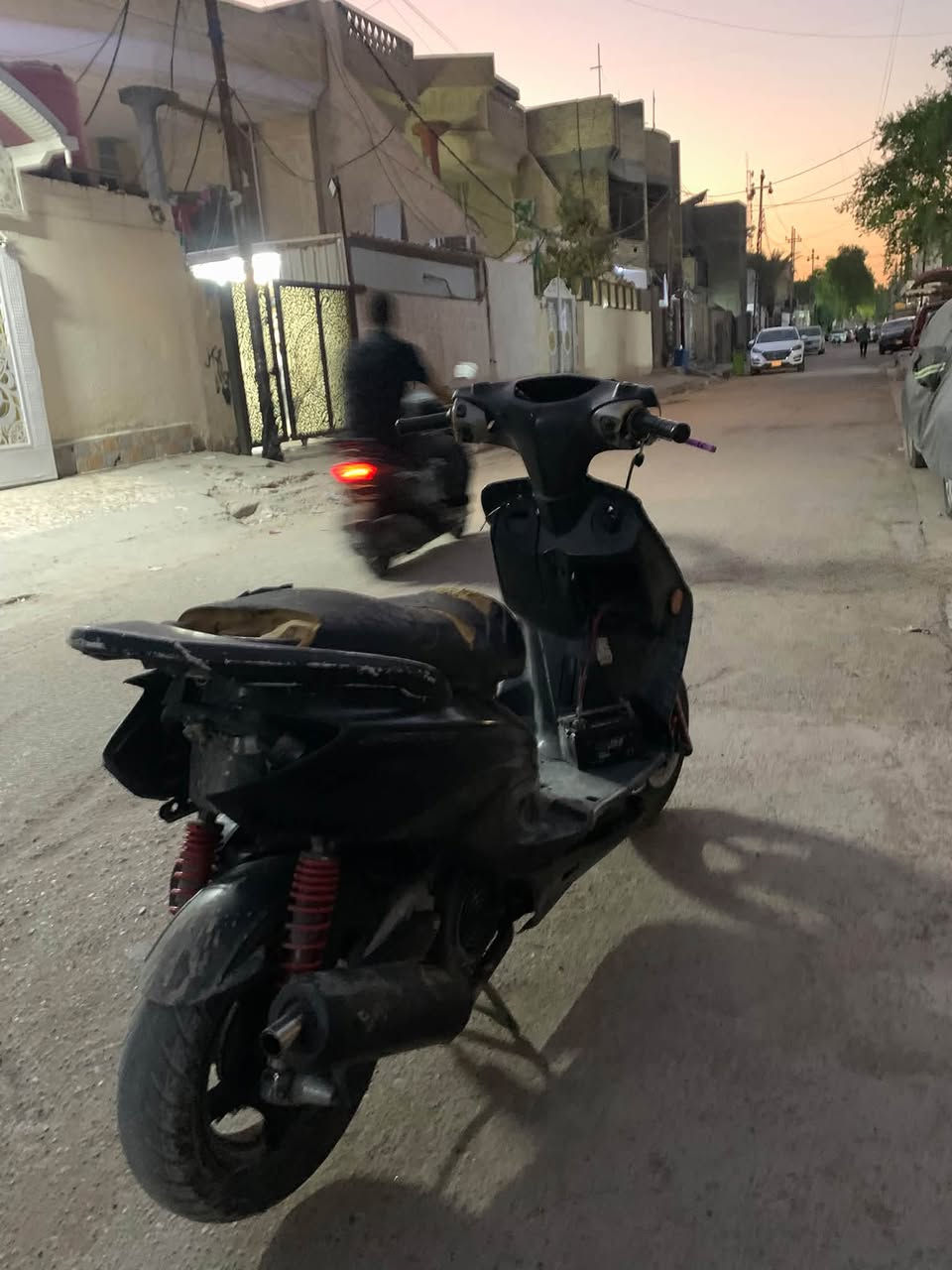 سلام عليكم شباب دراجه سكنس نثيه بيه صلنصه صجميه وكلجات رياضي ويدات بريك رياضي مكينه 58 نكره سلف بي وقت سعره 270 بيه مجال حك جيتك مكاني بغداد مدينه صدر تقاطع لكياره رقمي *********** رجان مو شراي لا أطب سوالف
