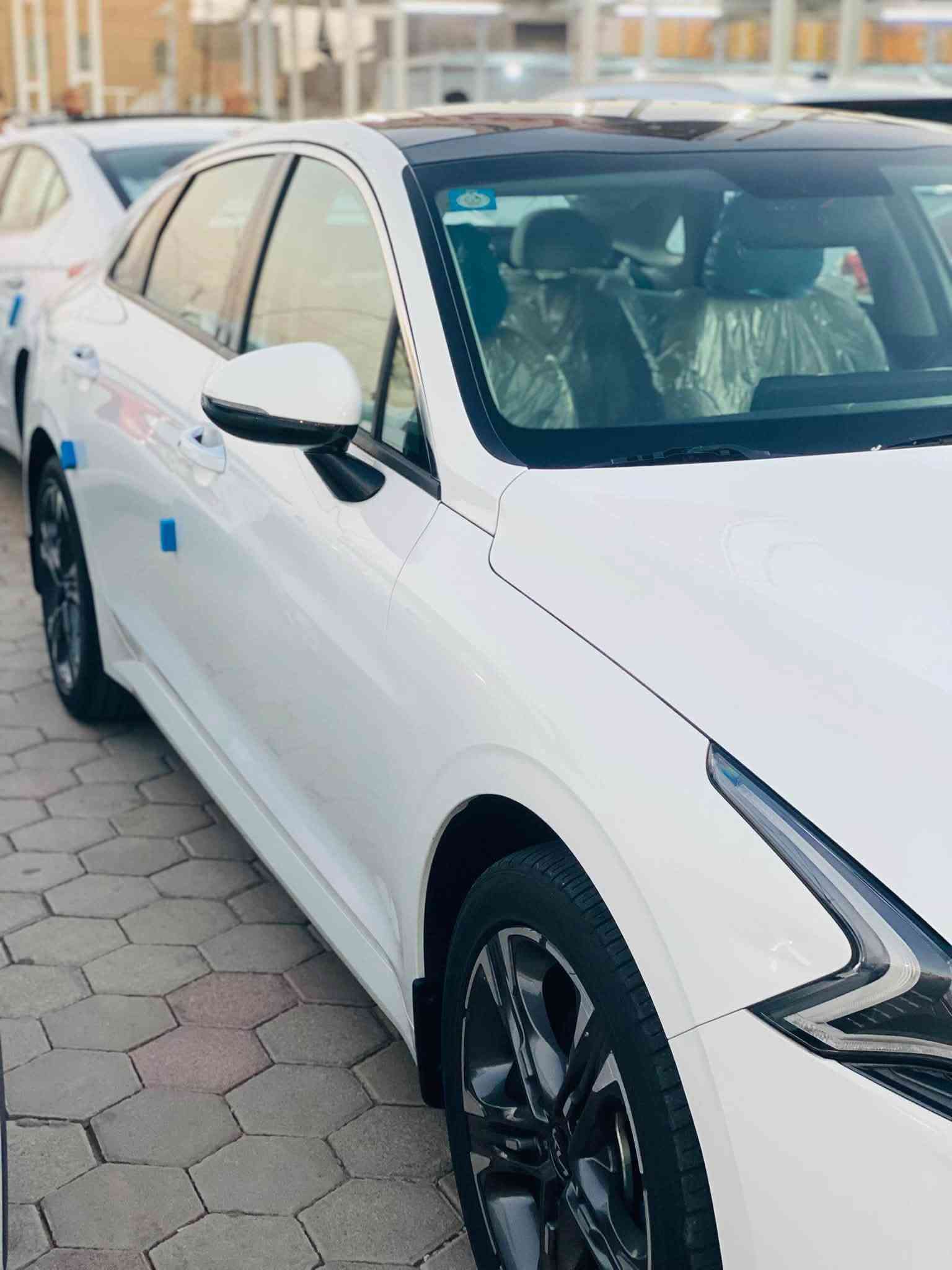 🚘 للبيع K5 موديل 2023 – فل كامل المواصفات

✨ المواصفات والتجهيزات:

* كراسي كهربائية
* فتحة سقف بانوراما
* أربعة أنظمة قيادة
* مثبت سرعة
* مساعد ركن
* إشارات بالمرايا
* داخلية أوف وايت
* قطعتا تبريد
*محرك 2000دوش
*ماشية63الف كيلو متر
🔹 السيارة مكفولة ونظيفة
🔹 يوجد شخط بسيط في الباب الخلفي مع مكحلة

📞 للاستفسار: ***********
📱 متوفر واتساب
مكانها: الرمادي -التأميم
