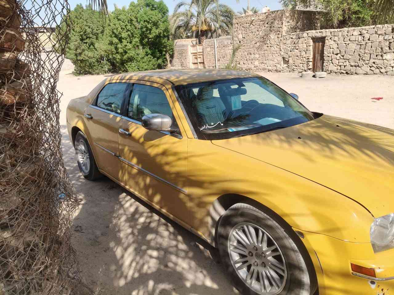 سلام عليكم اوباما مديل 2010 وارد كندي  سياره مكفوله كفالة عامه ماعده طخه بسيطه بل جاملغ امامي كير  مكينه اوكسن وحداديه تخم تاير  جديد +تبريد  رقم نينوى مشروع  وطني سياره اربعه جوكات 
سعر 120وبيه مجال قليل مكاني نجف  مشخاب  
رقم موبايل ***********
