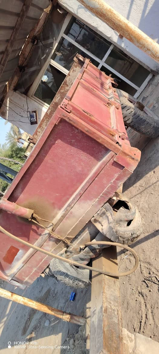 للبيع  عربانه سكندريه كلابه وكامله. مكانه بابل تصل ***********
