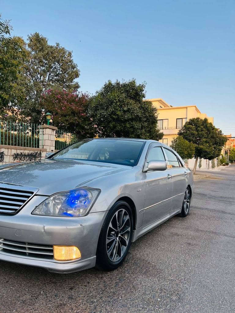 شاهینەی موس مۆدێل 2005بێدەعمولێدراوی سپۆرت بجوک بەبجوک ماڵی دۆست سەردوگەرموبرێک بەستراوەسێپارجەی بۆیاخی ئەوروپایەپەڵەیەبەڵام من بەسێ پارجەئەیفرۆشم سێدوگمە بەسمەڕەش سەقفی شوشەییەلەسلێمانی سعری کۆتای 53گەڵاقیستوقەرزوئاڵوگۆڕناکەم 
*********** السليمانية, العراق

