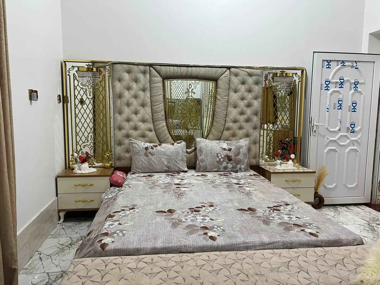 غرفة نوم تركي فول نضافة 

الاستفسار ‭***********‬
