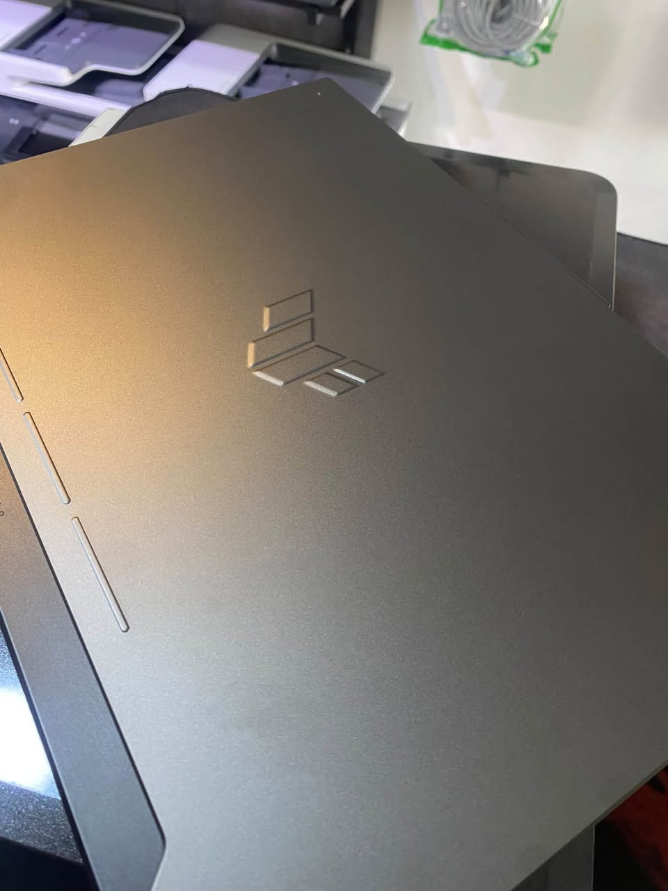 ASUS TUF A15 FA507
RYZEN 7 7435HS
RAM 16Gb DDR5 4800 Hz (قابل للتطوير )
HARD SSD NVME SAMSUNG 512Gb 
NVIDIA RTX 4060 8Gb 140 watt 
BATT HEALTH: 89.3%
SCREEN 15.6 FHD IPS 144HZ 
CONDITION: 100% 
ويا كارتون وشاحنه الاصلية 

السعر 1,300,000

للتواصل : 
***********

نص مكتوب في الصور:
- FHD 144Hz ADAPTIVE SRGB 100% / SYNC