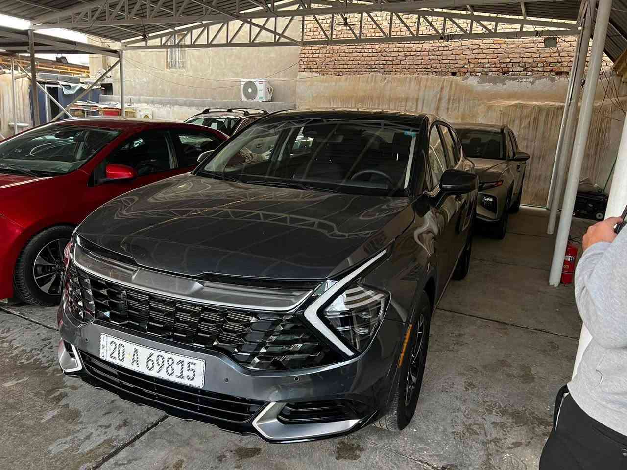 السلام عليكم
سبورتج 24 امريكي رقم ديالى حادث امريكا جامرلغ وبنيد بدون دواخل سياره نظيفه وبأسمي تدفئه تبريد شغال صدر تايرات نظيفه تحويل ثاني يوم مكان ديالى بعقوبه
***********
