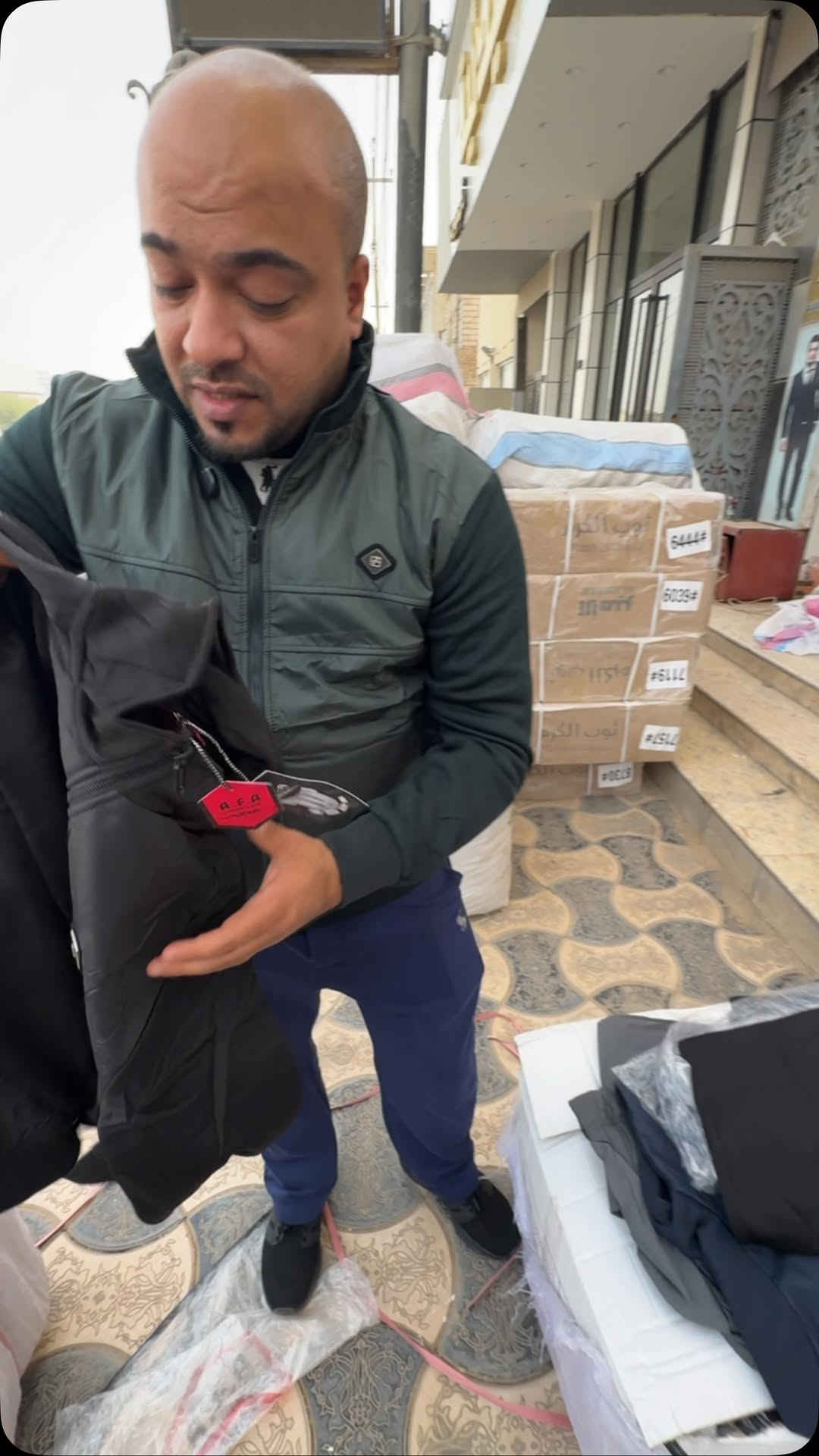 تراك مخمل مبطن • خامة ثقيل • النجف الاشرف