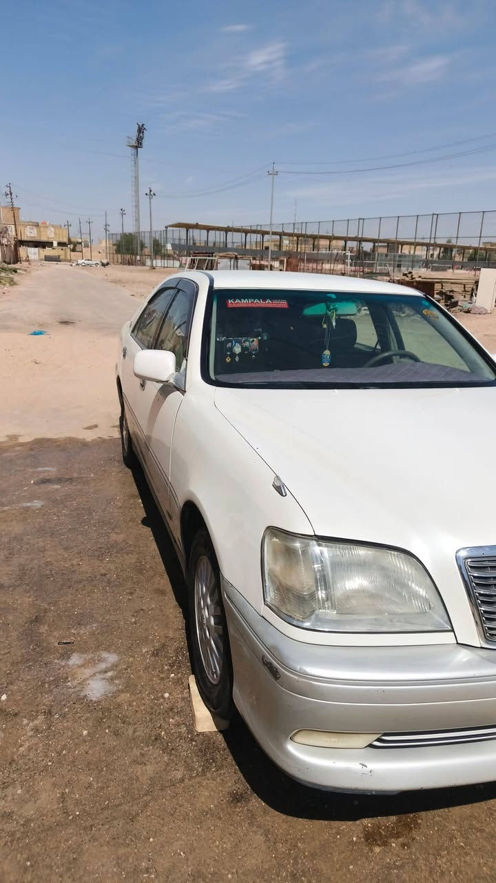 سلام عليكم تيوتا كروان جنوان
موديل ٢٠٠/ شاصي ٧١ 
مكينه اثنين ونص كاروتون 
تخم تاير جديد / باتري جديد 
رقم نجف مشروع وطني 
سننويه ماصقطه 
ليت زنون عالي ناصي 
السياره كصتين 
السعر ٨٢   ورقه مع المجال القليل مكاني ذي قار بيع فقط ***********
