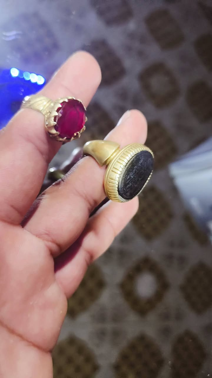 سلام عليكم محبس ثنين لبيع وحد يقوت يموت وثاني عباس ابد صياغه تجنن مكاني بغداد شارع فلصطين
***********
سلام عليكم محبس ثنين لبيع وحد يقوت يموت وثاني عباس ابد صياغه تجنن مكاني بغداد شارع فلصطين
