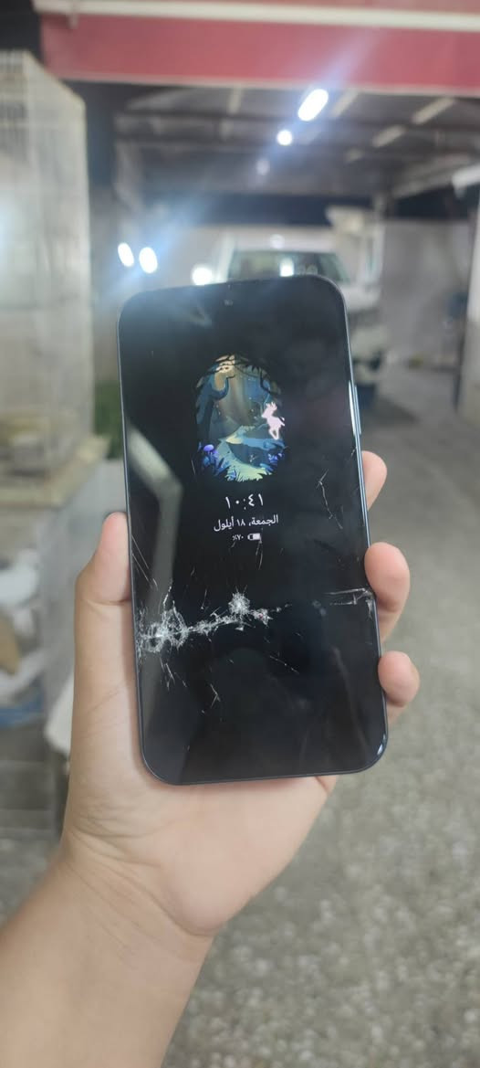 للبيع هواوي نوفا ١٥ماكس مشاريه قبل شهر بس وكع مني نكسرت هذه الكسر مماثر علئ لمس كاملل ملحقات ب٢٢٥الف بغداد حي الإعلام ***********
