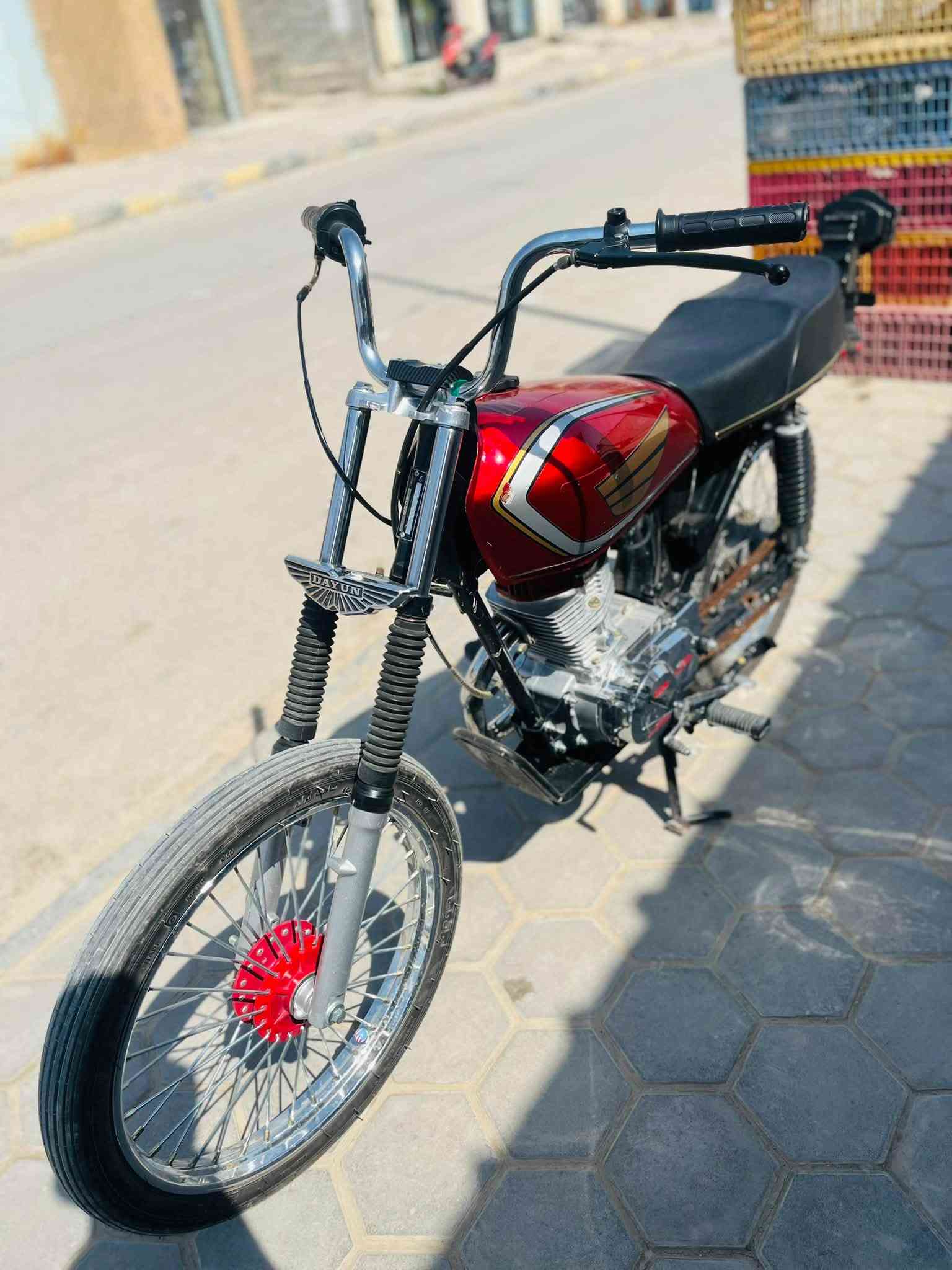 سلام عليكم
دراجه تعمير 26 
مكينه تيربو ما مفتوحه 
سعر 650 
***********
