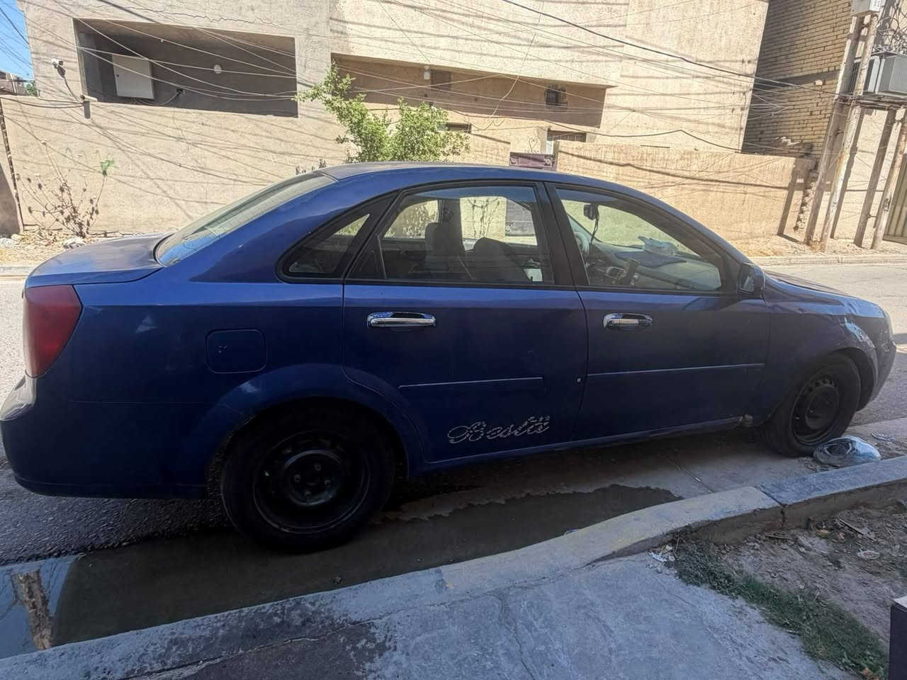 سلام عليكم فورنزه جاهزه مديل 2008 رقم انبار مشروع وطني وبسمي ابيع وذا اكو مراوس اراوس سعر 55 وبي مجال رقم ***********
