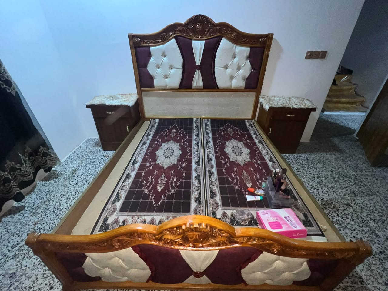 السلام عليكم غرفه صاج مستعمله نضيفه جدا سعر ٧٠٠ وبيها مجال المكان الحسينية جريخي يم حسينيه اسد الله الغالب 
*********** التفصيل تصال عله هذا رقم
