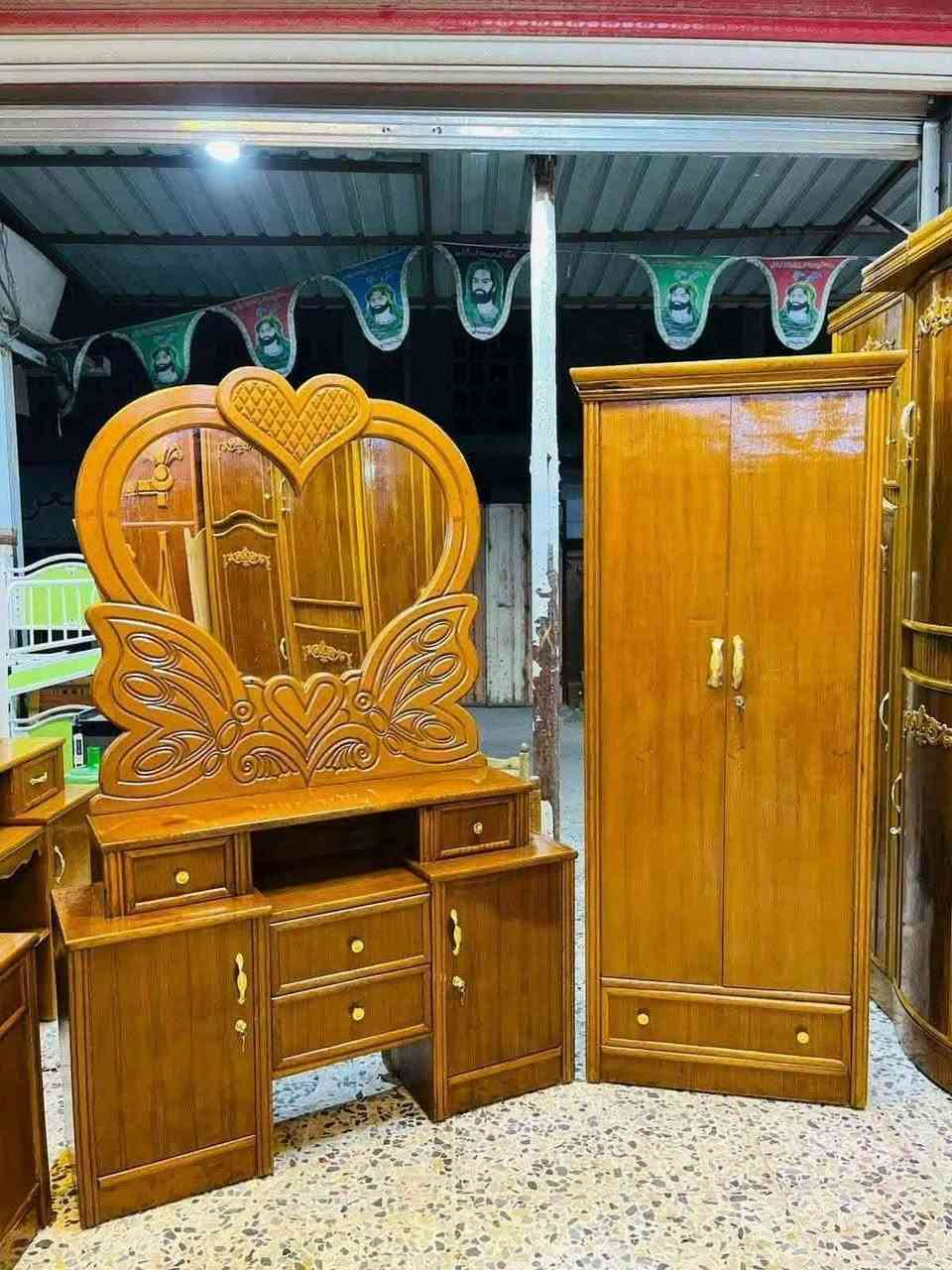 🤎 غرفة نوم خشب صاج عراقي 🤎
✨ شغل صاج زان، نظافة 90٪
✅ داخل وخارج صاج زان
✅ ظهر صاج جرجوبة
✅ نقش وحفر يدوي
✅ يدات ذهبية
🎨 لون عسلي جميل يليق بكل ديكور
💰 السعر:   ب850 قفل 
🚚 شد ونقل مجاني داخل بغداد
📦 توصيل لجميع المحافظات بالكروة
📩 للحجز والاستفسار راسلنا على واتساب***********❓
