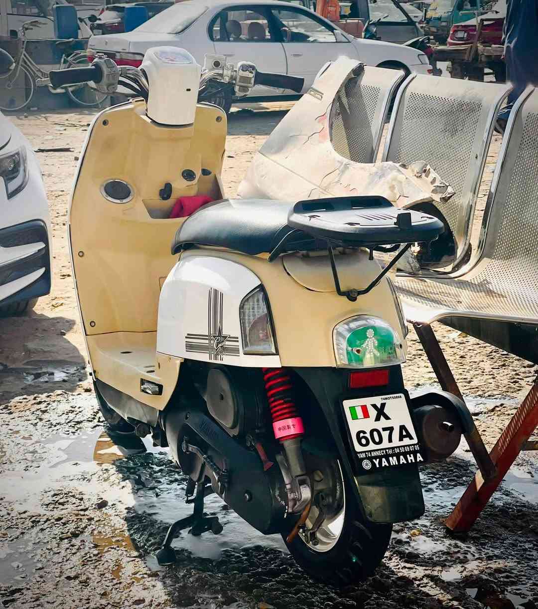 سلام عليكم
…بوليس للبيع …
  مو شراي لتعبني

      مكان نجف

 

***********
