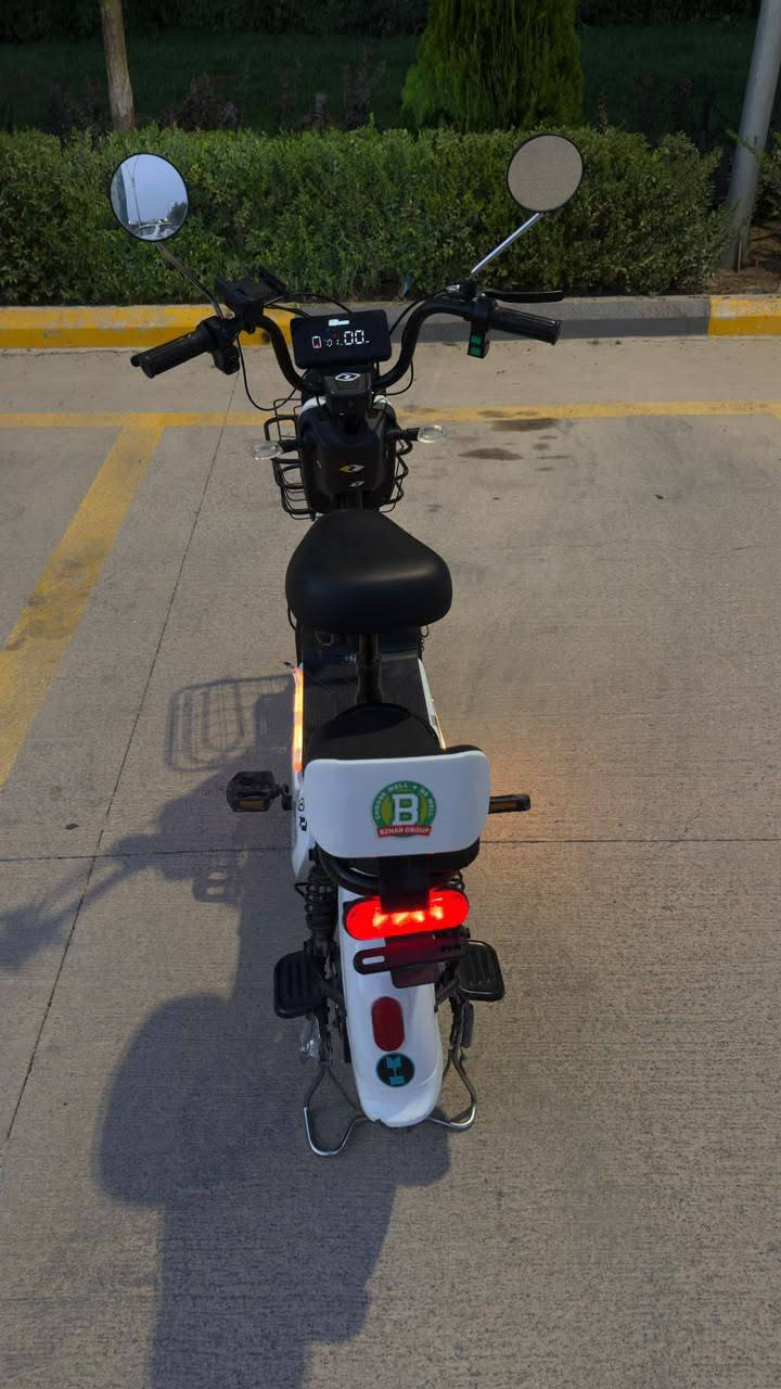 درجة شحن للبيع حجم 14 نظيفة جدا السعر 225 الف قابلة للتفاوض شي بسيط للتواصل ***********
درجة شحن للبيع حجم 14 نظيفة جدا السعر 225 الف قابلة للتفاوض شي بسيط للتواصل ***********

يتوفر واتساب 

مواصفاتها....

 سويجات عدد 2 بصمة

 قفل سرعة

 مانع  سرقة صفارة انذار

بلوتوث + سماعة
