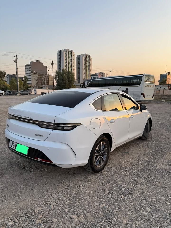 Byd destroyed 05 2025
رەنگ سپی 
 ٣٤ هەزار رۆییە رەقەم هەولیرە 
رەقەم و سەنەوی نوێیە  

چامرغی سەکن رەشەو سبوغە  دەرکەی سەکن بە بیلادی گۆرایە و یەک بست pdr لەسەر چامرغی پشتەوە هەیە ئیرباگی بە شەرت نەتەقیە  ژورەوەی نەگرتیە 

 تەزرە شەپۆل گیر مەکینە کارەبای  شانسی ژورێ هەموی بە شەرت  

رقم مۆبایل
واتس اپ ***********
