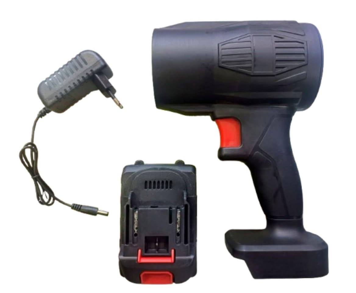 عل اول تم سعر القطعه 15الف

نص مكتوب في الصور:
- Lampe Caisse Outils 2en1