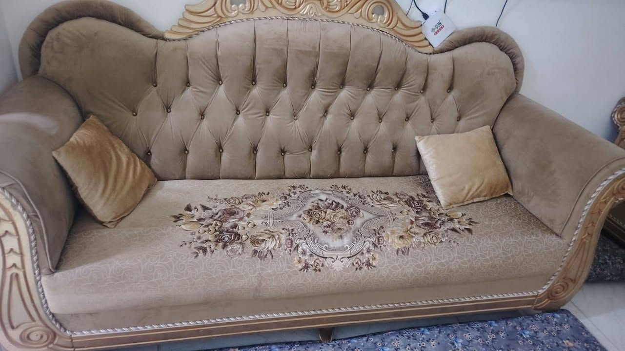صوفا • للبيع