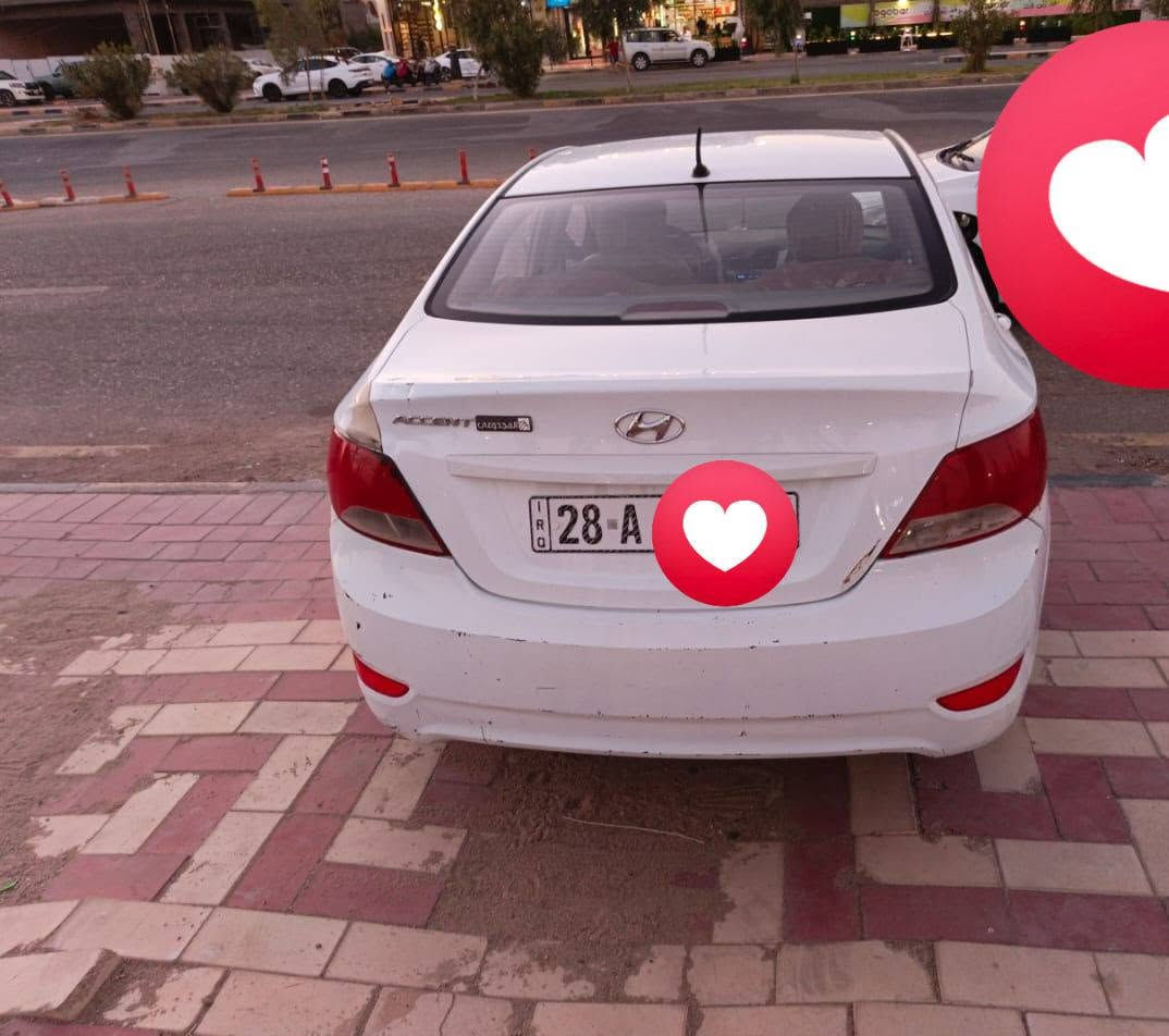 سلام عليكم سيارة اكسنت موديل 2017 مكفوله ماعده بل چاملق ال وره مصبوغ مو گله دويره الباقي كله كفاله السياره الله يشهد مثل ما اموضحه بل صوره حلوه او نضيفه المحرك 1400 او گير كلشي مابي الساره مانقصهة اي شي /ماشيه عشرين الف / مكاني نجف حي ميسان الاستفسار على الرقم *********** السعر 85 او بيهة مجال ابو 75 لا تعلق
