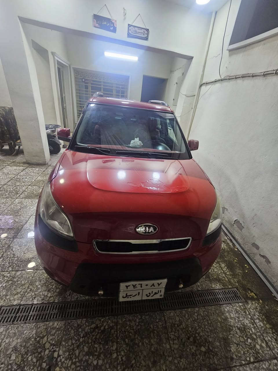 هسلام عليكم بيع مستعجل كيا صول موديل 11 محرك 1600 دوش ااسياره كير محرك شواصي  كفاله عام تبريد شغال السياره بيها ملاحظات  ناقصها فقط صدر خلفي 60% سياره رقم شمالي يعني ماكو ضرايب مكاني بغداد البياع السعر 85  وبي مجال وبل عافيه عل ياخذها رقمي ***********@
