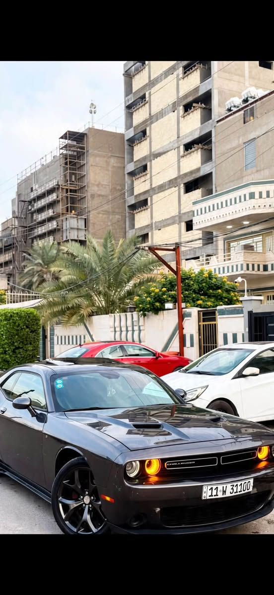السلام عليكم
جالنجر ٢٠١٦ بدون ايرباك قطعه وحدة صبغ بجم كبس 

(فتحة)

سونار مرفق 

ماشية ٧٤ الف ميل يعني ١٢٠ كيلو

مواصفات فتحة /شاشة / سماعات الابين/ كاميرا / حساس وباقي المواصفات الاعتيداية 

حادثه خلفي وراجع بارد  رقمه بغداد 

صار بيه بعراق جاملخ امامي انصبغ بدون دواخل حادث مرفوق بالمنشور كلبي 

السيارة بالنسبة لموديل ٢٠١٦ ممتعوبة وبلادية 

مكان سياره بغداد الجديده رقم تلفون *********** 

سعره 143 بيه مجال قليل رحمه ع والديك الي يشوفه غاليه يذكر كلمه طيبه رحمه ع والديك . كلشي اكو بالفيس ماعندك رصيد رمش واني ادك عليك خادم …..
