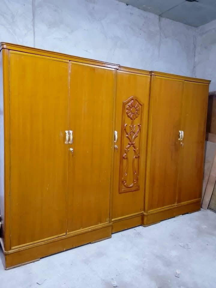 كنتور ابو الخمسه سعر 225 سعر ابو سته 260 مكانه بغداد شعله موجود توصيل ستفسار خاص او تصال ***********
