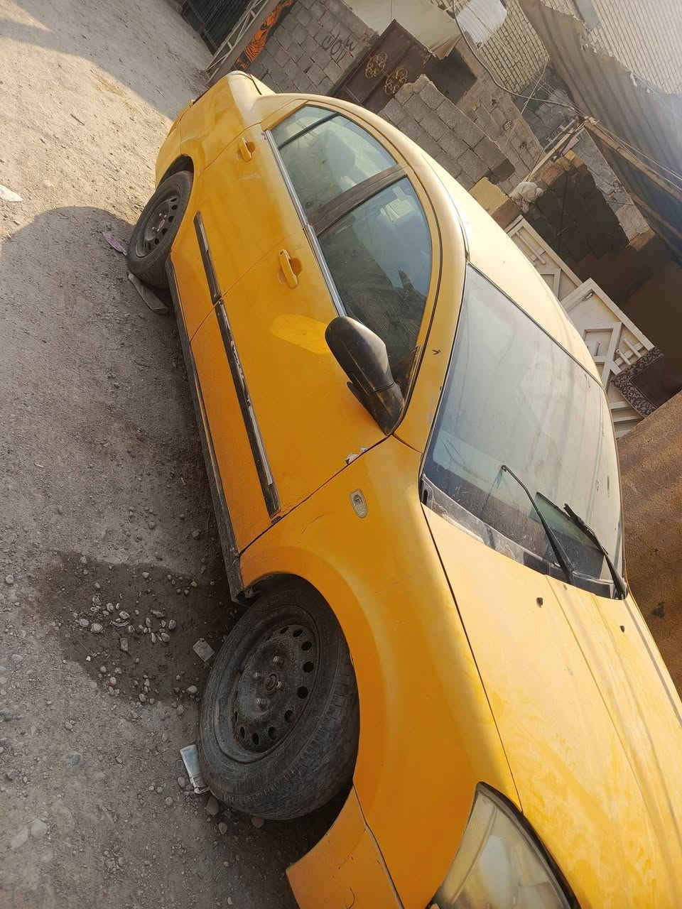 شيري اي 5للبيع كير ومكينه كامري حجم 1800كفاله 
بدون تحويل سنويه واوراق صاحبه عدي بس ابيع كوم حديد السياره تشتغل بس تخربط تاركه صار شهر العنوان بغداد الشرطه الخامسه السعر 13رقم***********
