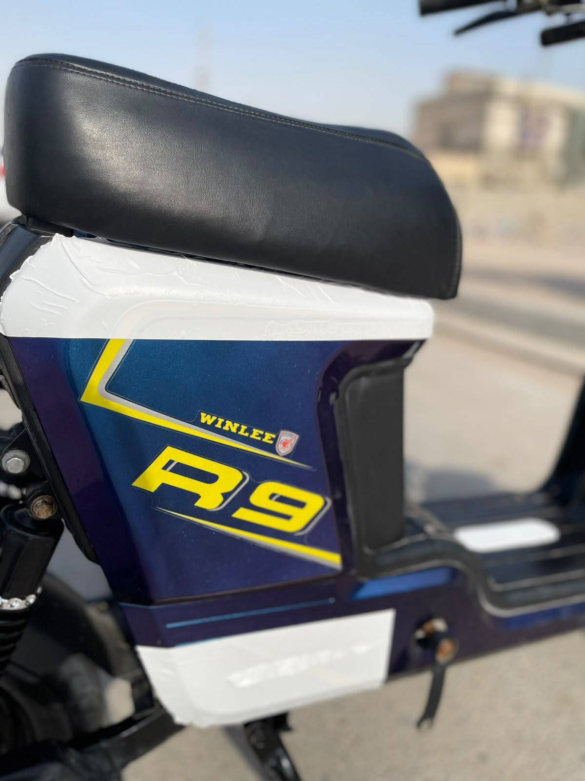 دراجة R9 • موديل ٢٠٢٦ • بطاريات ٣٢