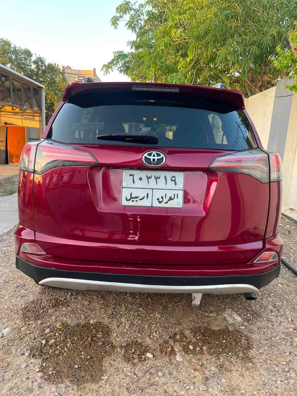 السلام عليكم
راف فور موديل ٢٠١٨ رقم اربيل باسم شركة 
وارد امريكي 
LE
كاميرا  رادار مثبت سرعه سياقه ذاتيه
كير محرك كفاله شرط الفحص 
تخم تاير جديد 
صدر جديد 
السياره ماشيه ١٧٥
الحادث ربع جاملغ الايمن وربع البنيد مصلح 
قبغ الجنطه بيه صبغ  
بدون دواخل 
الشاصي واللغد مكفول 
السعر 145 وبيها مجال 
*********** 
***********
