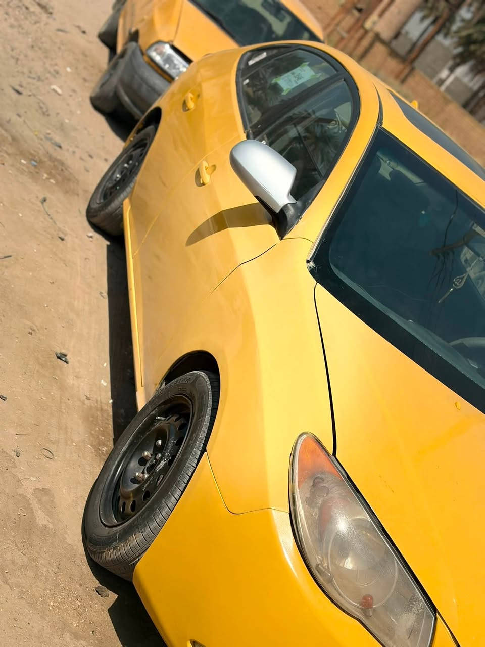 السلام عليكم النترا مقدسة موديل ٢٠٠٩ مكينة ٢٠٠٠وارد أمريكي حادثها بجم لغود بيهن تصليح فقط شواصي سليمات وبيها ضربة بجاملغ الخلفي خفيفة رقمها بغداد إنكليزي بسمي مصفرة هيئة وغرامة سيارة كير ومكينة وتبريد كل شغال سيارة كبل لشارع مكاني بغداد دورة عارضها ب٦٦$وبيها مجال ***********
