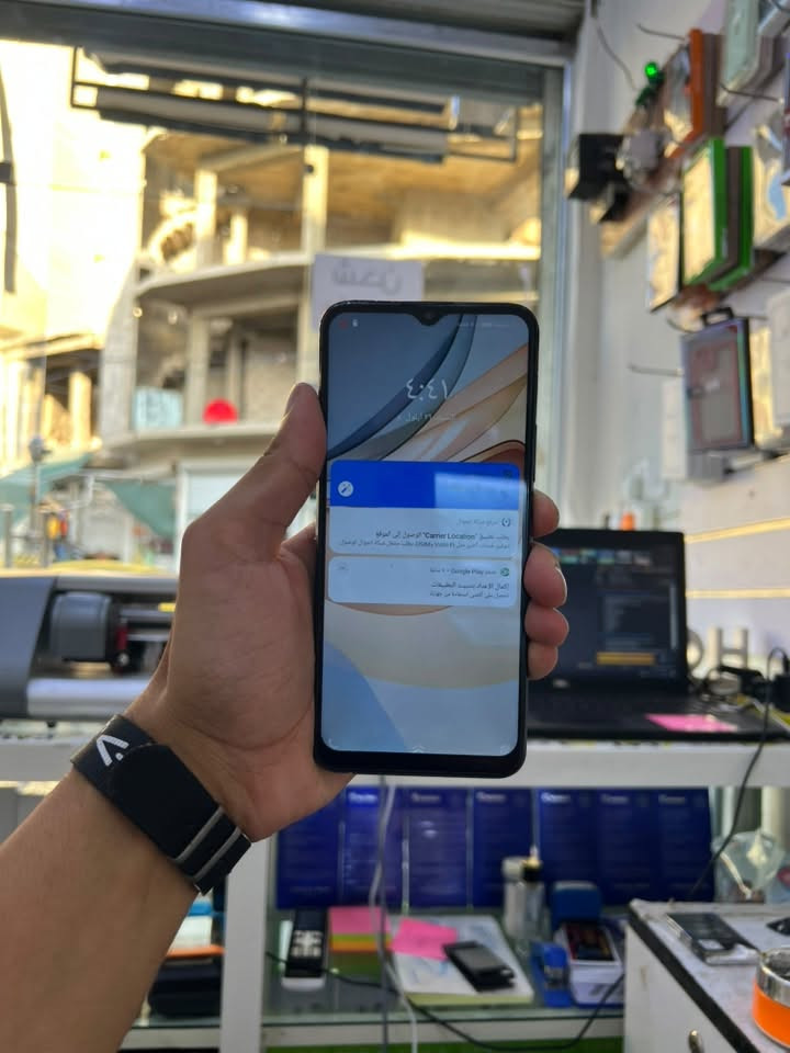 سعر   ١٠٠    الف  بي مجال
جهاز  كل  شرط

مستبدل   شاشه  اصلي

***********
