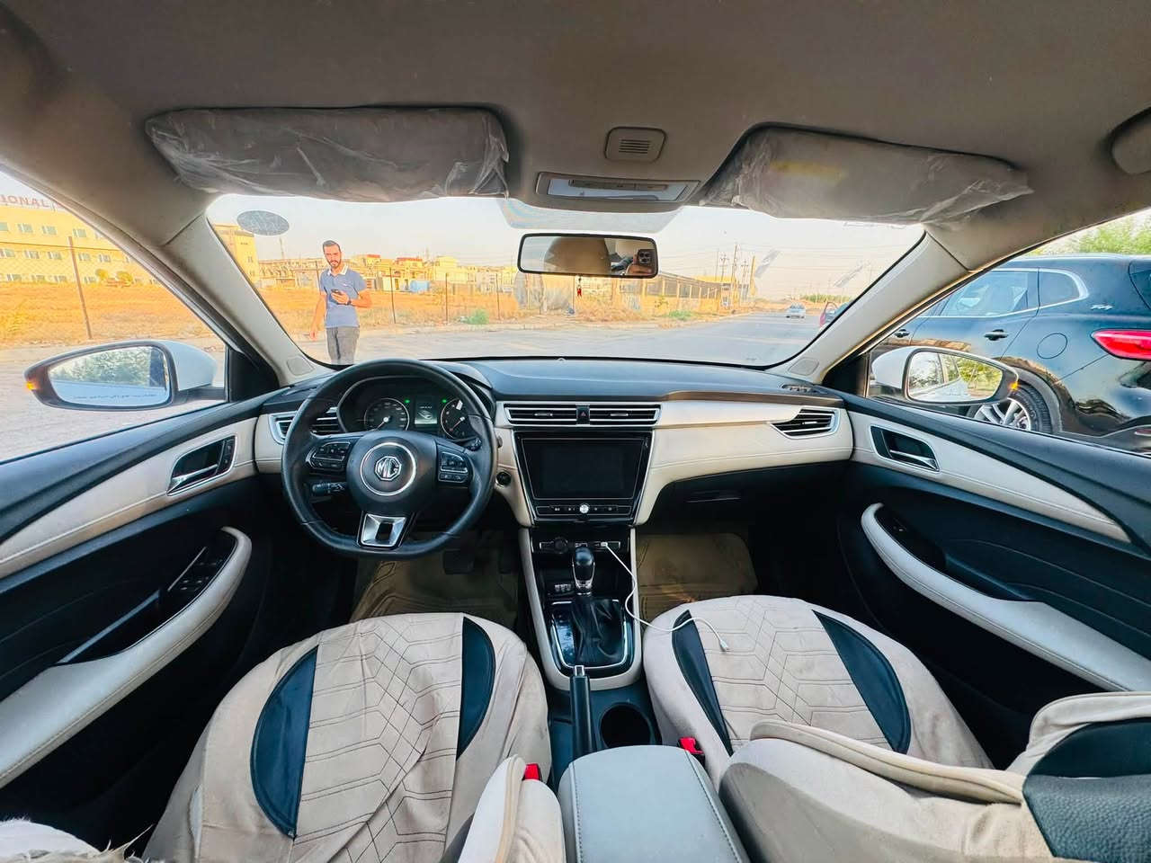 MG 5 Comfort 2023
♦️❕مەکینە 4 پستون 1.5

♦️❕59 هزار روشتووە 

❗ بێ بویاغ 💎 

❗گێڕ مەکینە کارەبایات هەمووی بە شەرت

📍❕موسفاتی, بەسمەیە , داخل کرێمی, 

📍شاشە,کامیرە, ئاوێنە 

📍ئیشارەت , تحدید سرعە , ویلکەب...

🔥نرخ 96 وەرقە🔥

📍شوێن هەولێر 

☎️موبایل:***********
